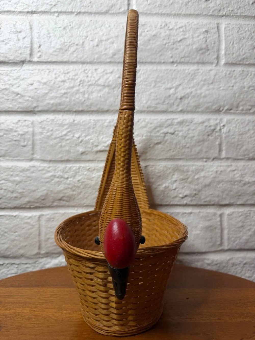 Vintage Wicker Goose Duck Basket Planter Farmhouse Grannycore Cottage Decor
